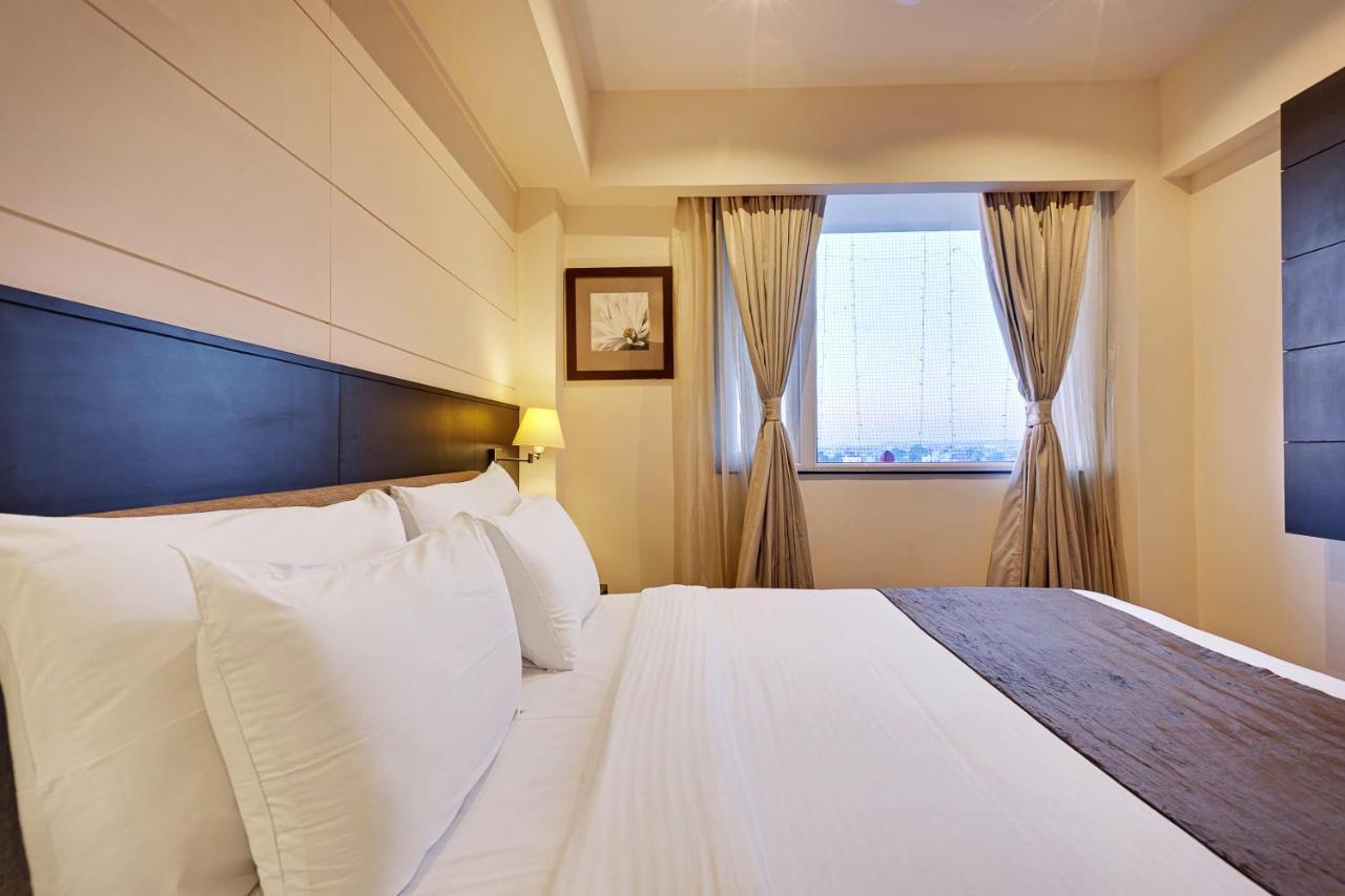 Whispering Palms Hotel Jaipur Dış mekan fotoğraf